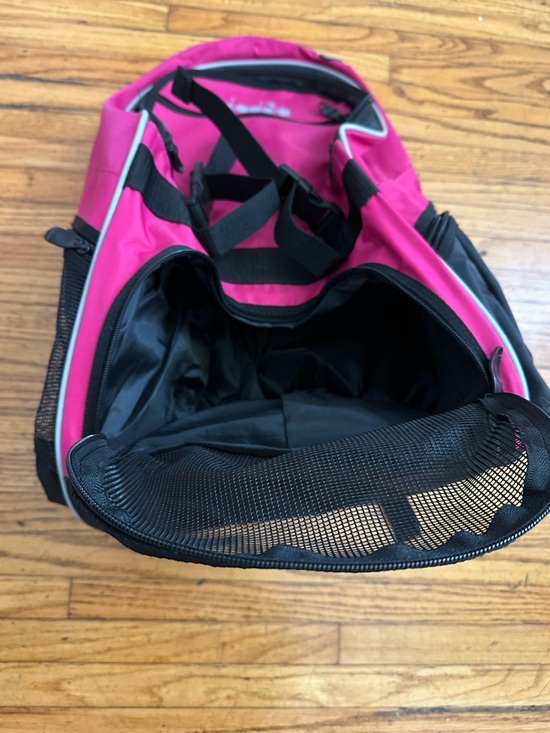 NWOT Diadora Hot Pink and Black Soccer Backpack - Picture 10 of 12